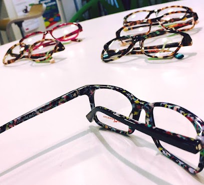 OPTILUX, Opticien à Privas