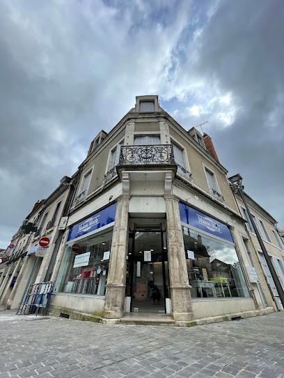 Maison Morla - Optique De L'Horloge, Opticien à Mehun-sur-Yèvre