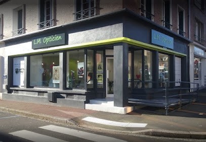 L.M. Opticien, Opticien à Vimoutiers