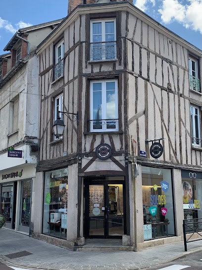 Opticien Provins - Friperie - Le Collectif Des Lunetiers, Opticien à Provins