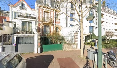 Thorpe Chantal, Ophtalmologue à Garches