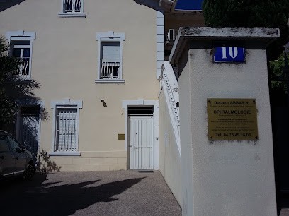 Abbas Hussein, Ophtalmologue au Teil