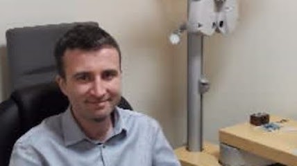 Dr Ion TOZLOVANU, Ophtalmologue à Troyes
