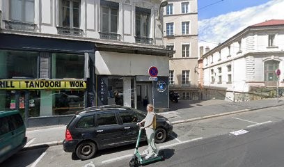 Mdlr, Opticien  