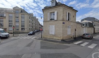 Dr Gerard Delmar, Ophtalmologue à Compiègne