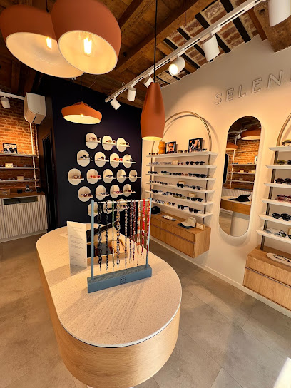 Selene Eyewear, Opticien à Lille