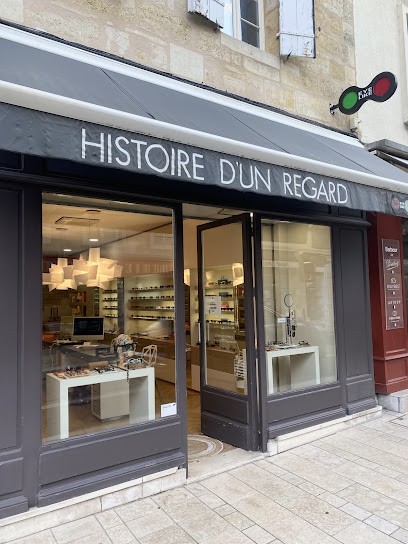 Histoire D'un Regard, Opticien à Libourne