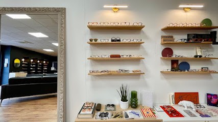 O Petit Monocle, Opticien à Estancarbon