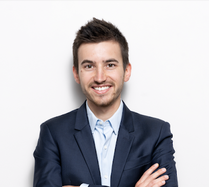 Dr Maxime Kern - Ophtalmologue Annecy - Glaucome, Cornée, Cataracte Et Chirurgie Réfractive Au Laser, Ophtalmologue à Annecy