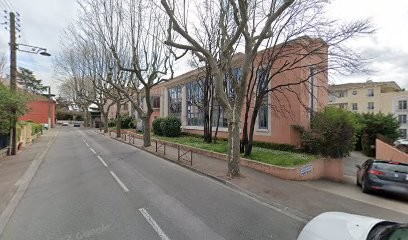 Baute Bernard, Ophtalmologue à Draguignan
