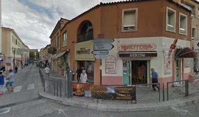 Leprovost Georges, Opticien à L'Île-Rousse