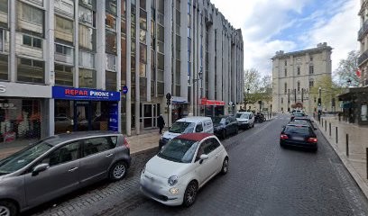 Jacks-Nabet Claudine, Ophtalmologue à Vincennes