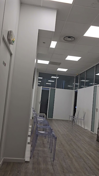 Institut d'Ophtalmologie de Menton, Ophtalmo, Rétine DMLA Cataracte, Laser, Lasik, Ophtalmologue à Menton