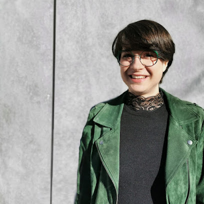 Lunetterie Marion Livet - Opticienne À Domicile Opticien à Arbois