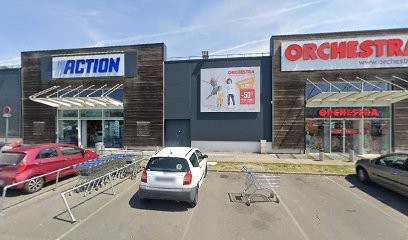 Versylya, Opticien au Pian-Médoc