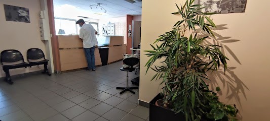 Dr Luis Zagars, Ophtalmologue à Narbonne