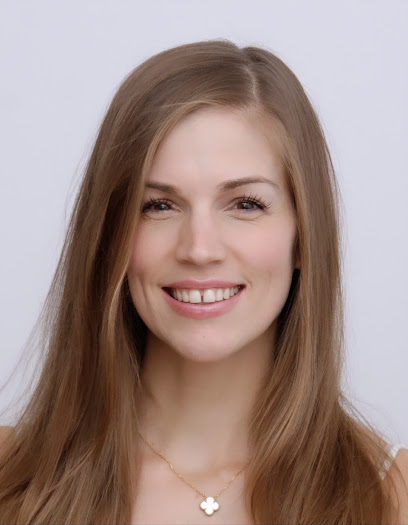 Dr Irene De Rosa - Ophtalmologue - Chirurgie De La Cataracte Et Des Paupières, Ophtalmologue à Paris 11