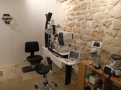 Dr Liza Vera, Ophtalmologue à Paris 03
