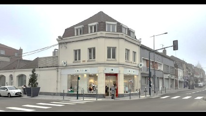 The Opticians Mutualistes, Opticien à Loos