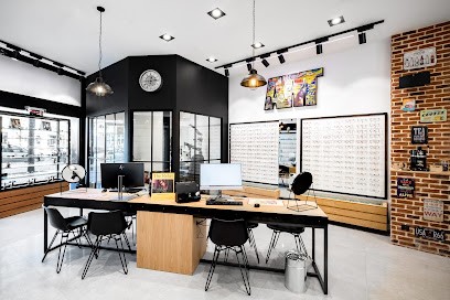 VISION CENTER Val d'Europe – Opticien, Opticien à Serris