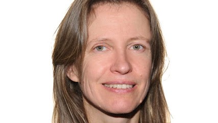 Dr Ineta Adam-Zundane, Ophtalmologue à Brou
