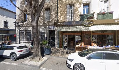 Dr Neverauskas Vytautas, Ophtalmologue à Cavaillon
