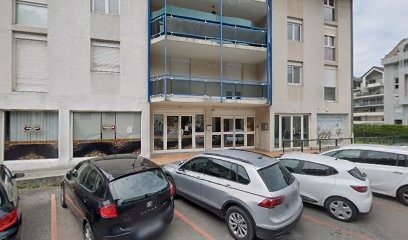 Alliot Emmanuel, Ophtalmologue à Cluses