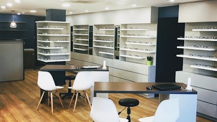 Merci! mon Opticien, Opticien à Rives