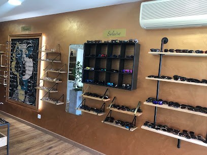 Au Delà Du Regard, Opticien à L'Isle-sur-le-Doubs