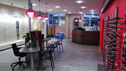 Optique Plus, Opticien à Éperlecques