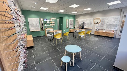 Charles Optic, Opticien à La Fère