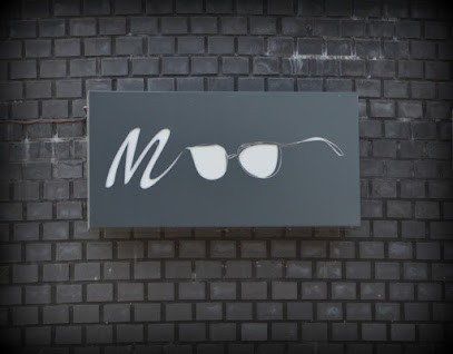 MANEGE A REGARDS, Opticien à La Couture