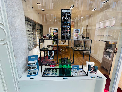 Optique Dabiens, Opticien à Neuilly-sur-Seine