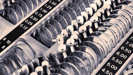 Au coin d'ma vue, Opticien à Râches