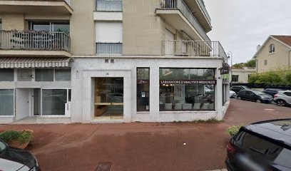 Jasinski Michel, Ophtalmologue au Vésinet
