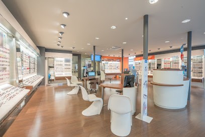 Opticien Rumilly - Rue Centrale - Krys, Opticien à Rumilly