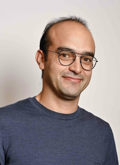 Dr Ben Lassoued Omar, Ophtalmologue à la Garenne-Colombes