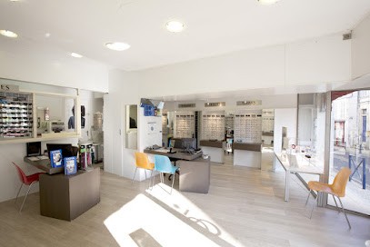 PO Profession Opticien : Opticien Pons, Opticien à Pons
