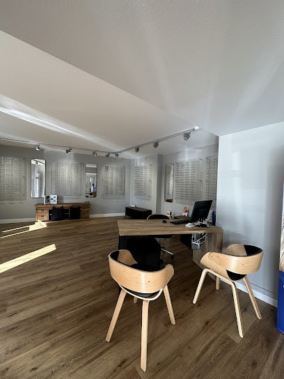 Optcien Breizh Optical Laillé, Opticien à Laillé
