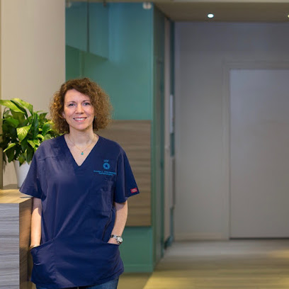 Docteur Lucie Stalnikiewicz - Ophtalmologue Chirurgien - Cataracte / Paupières / Esthétique - Cof, Ophtalmologue à Lille