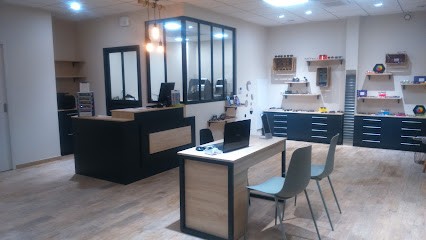 L' Atelier de L' opticienne, Opticien à Habas