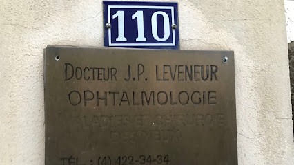 Dr Jean Paul LEVENEUR, Ophtalmologue à Méru