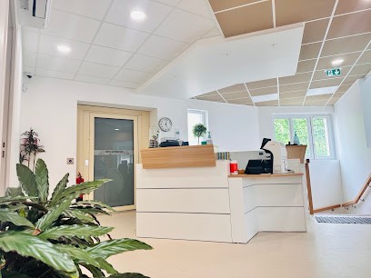 Dr Zakaria ZMOULI, Ophtalmologue à Villiers-sur-Marne