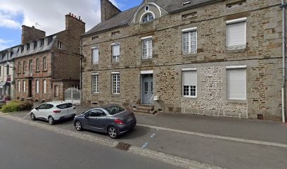 Derien Francis, Opticien à Pontorson